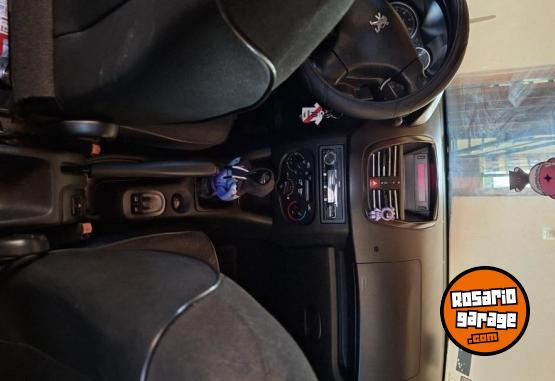 Autos - Peugeot 207 2009 Nafta 165000Km - En Venta