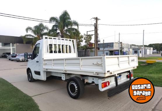Utilitarios - Renault Master CC 2019 Diesel 85400Km - En Venta