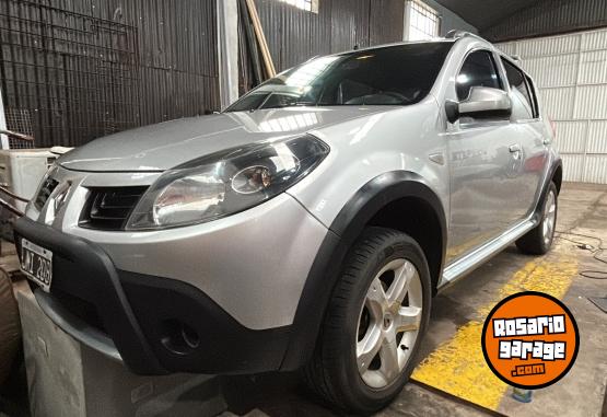 Autos - Renault Sandero Stepway Lux 2011 Nafta 138000Km - En Venta