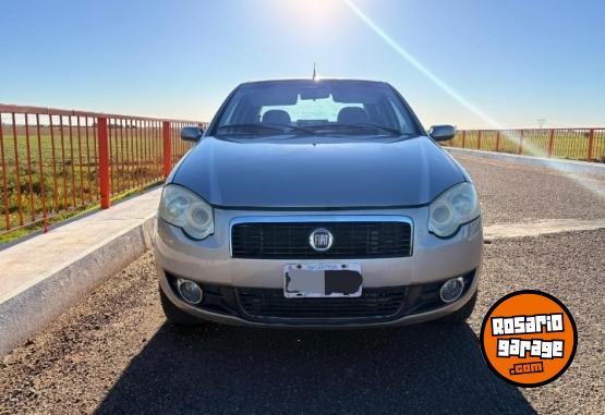 Autos - Fiat Siena 2010 GNC 187000Km - En Venta