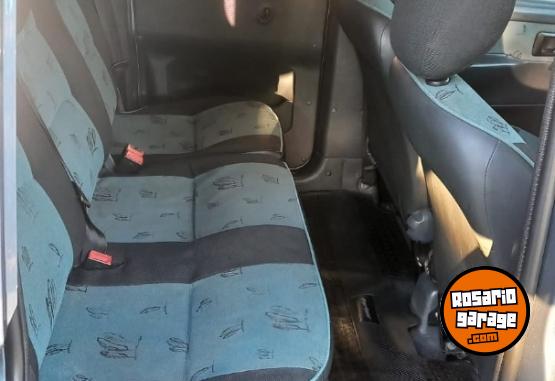 Utilitarios - Peugeot Partner patagonica 1.9 2009 Diesel 190100Km - En Venta