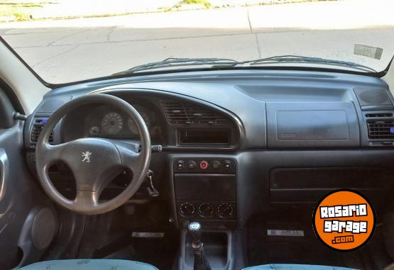 Utilitarios - Peugeot Partner patagonica 1.9 2009 Diesel 190100Km - En Venta