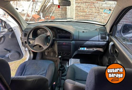 Utilitarios - Peugeot Partner 2009 Diesel 300000Km - En Venta