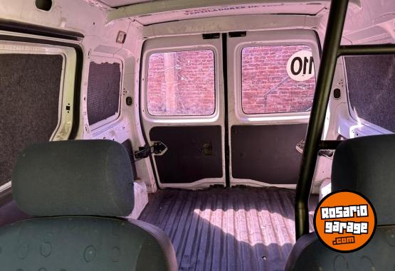 Utilitarios - Peugeot Partner 2009 Diesel 300000Km - En Venta