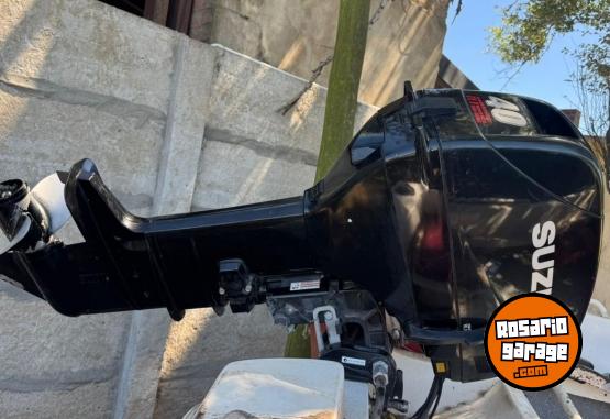 Embarcaciones - L�quido embarcaci�n con motor Suzuki 40hp 2 tiempos - En Venta
