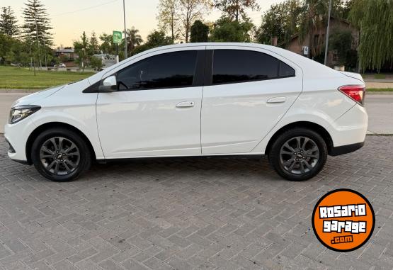 Autos - Chevrolet PRISMA 1.4 LTZ 2015 Nafta 120000Km - En Venta