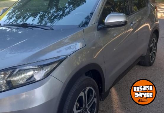 Autos - Honda Hrv 2017 Nafta 120000Km - En Venta