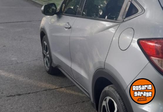 Autos - Honda Hrv 2017 Nafta 120000Km - En Venta