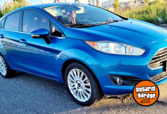 Autos - Ford Fiesta kinetic titanium 2015 Nafta 172000Km - En Venta