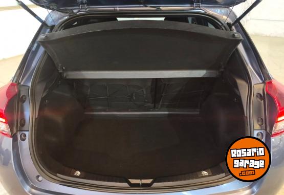Autos - Toyota YARIS XLS + AT 2025 2025 Nafta 14000Km - En Venta