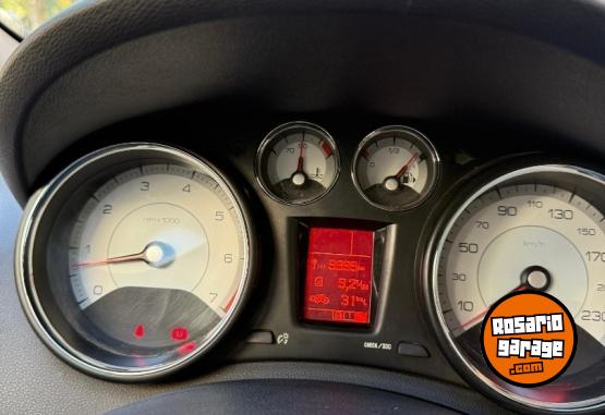 Autos - Peugeot 408 Allure 2.0 Nav 2015 Nafta 97500Km - En Venta