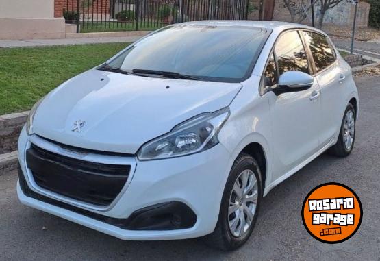 Autos - Peugeot 208 ACTIVE 2018 Nafta 98000Km - En Venta