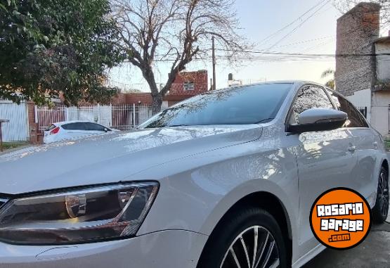 Autos - Volkswagen Vento Sportline 2.0 Turbo 2013 Nafta 118000Km - En Venta