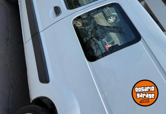 Utilitarios - Renault KANGOO 2011 Nafta 188000Km - En Venta