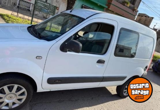 Utilitarios - Renault KANGOO 2011 Nafta 188000Km - En Venta