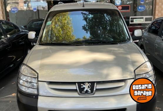 Utilitarios - Peugeot Partner patagónica hdi 2012 Diesel 160000Km - En Venta