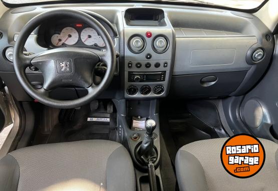 Utilitarios - Peugeot Partner patagónica hdi 2012 Diesel 160000Km - En Venta