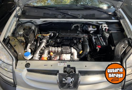 Utilitarios - Peugeot Partner patagónica hdi 2012 Diesel 160000Km - En Venta