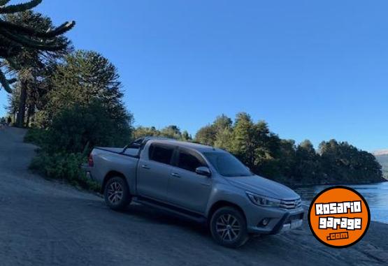 Camionetas - Toyota HILUX SRX, AT 2016 Diesel 250000Km - En Venta
