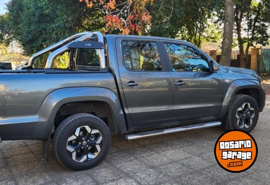 Camionetas - Volkswagen Amarok V6 2025 Diesel 22000Km - En Venta