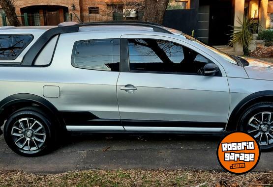 Utilitarios - Volkswagen Saveiro cross 1.6 2018 GNC 148000Km - En Venta
