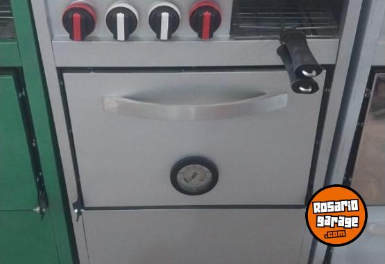 Hogar - Cocinas c/ plancha y carlitera - En Venta