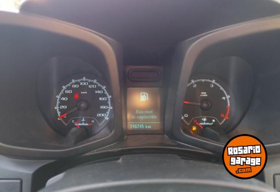 Camionetas - Chevrolet S10 DC LS 2.8 TD 4X2 2015 Diesel 246000Km - En Venta