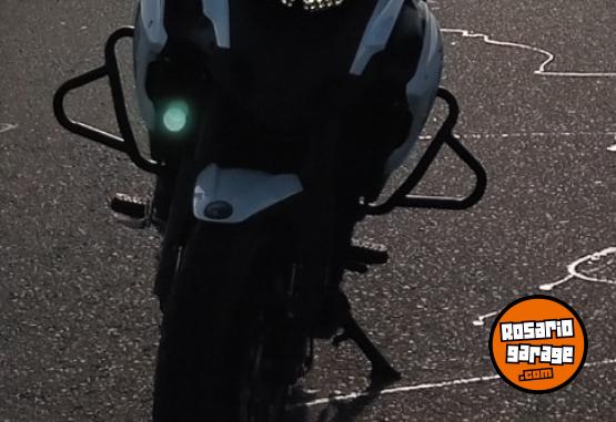 Motos - Benelli Trk 2023 Nafta 1500Km - En Venta