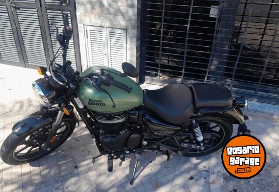 Motos - Royal Enfield 350 meteor 2023 Nafta 7500Km - En Venta