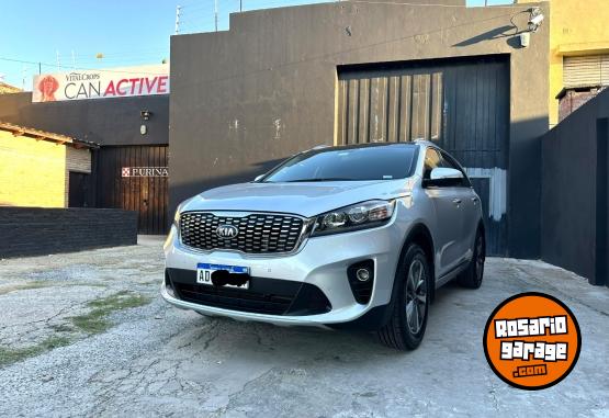 Camionetas - Kia Sorento EX CRDI 2019 Diesel 65000Km - En Venta