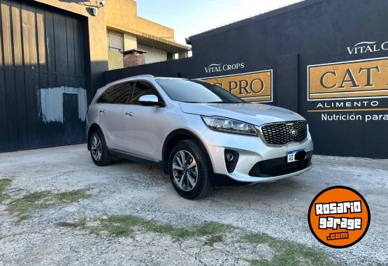 Camionetas - Kia Sorento EX CRDI 2019 Diesel 65000Km - En Venta