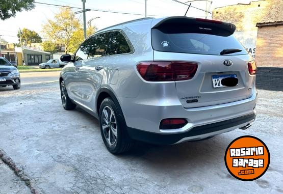 Camionetas - Kia Sorento EX CRDI 2019 Diesel 65000Km - En Venta