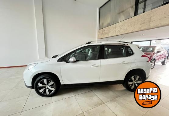 Autos - Peugeot 2008 Sport 2017 Nafta 75000Km - En Venta