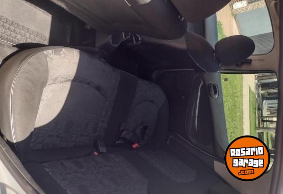 Autos - Peugeot 207 xs. 1.9 diesel 2010 Diesel 140000Km - En Venta