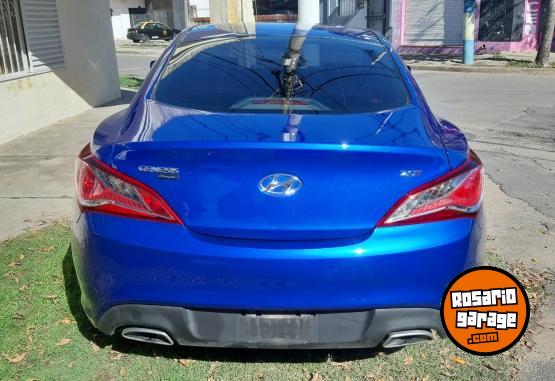 Autos - Hyundai G�nesis 2013 Nafta 23000Km - En Venta