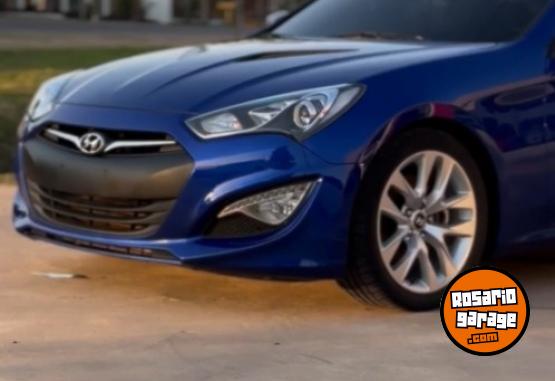 Autos - Hyundai G�nesis 2013 Nafta 22000Km - En Venta