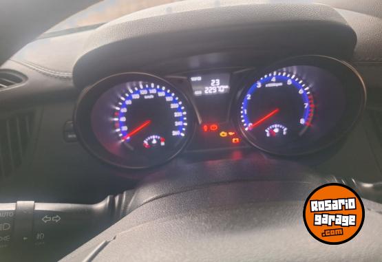 Autos - Hyundai G�nesis 2013 Nafta 22000Km - En Venta