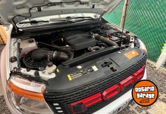 Camionetas - Ford Ranger XLT 4x4 2015 Diesel 106000Km - En Venta