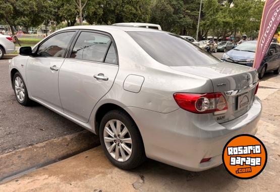 Autos - Toyota Corolla SEG 2012 Nafta 120000Km - En Venta