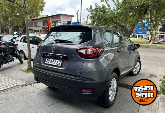 Autos - Renault CAPTUR 1.6 LIFE 2019 Nafta 105000Km - En Venta