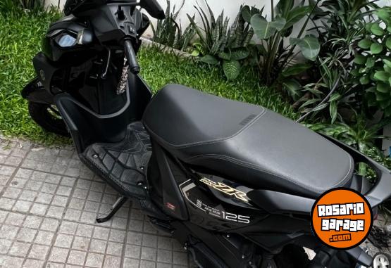 Motos - Yamaha ZR RAY 125 2023 Nafta 10000Km - En Venta