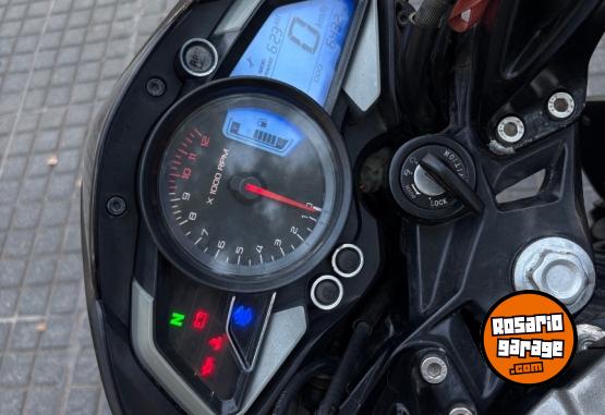 Motos - Bajaj Rouser NS 200 2023 Nafta 6400Km - En Venta