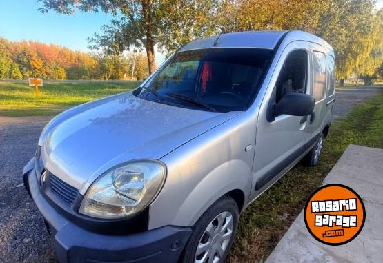 Utilitarios - Renault Kangoo 2013 Diesel 222000Km - En Venta