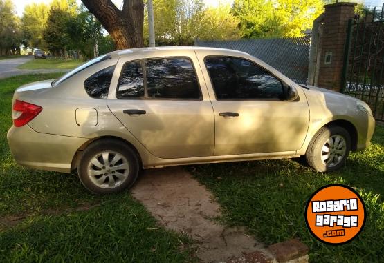 Autos - Renault Symbol 2013 Nafta 105536Km - En Venta