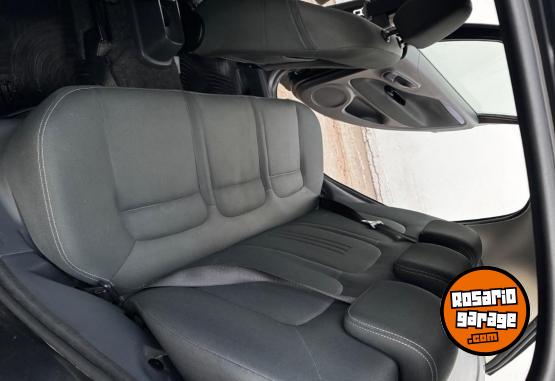 Autos - Fiat Punto ATTRACTIVE 1.4 2016 Nafta 86200Km - En Venta