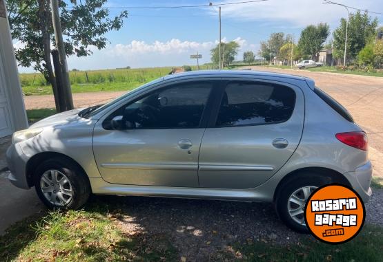 Autos - Peugeot 2014 2014 Nafta 111950Km - En Venta