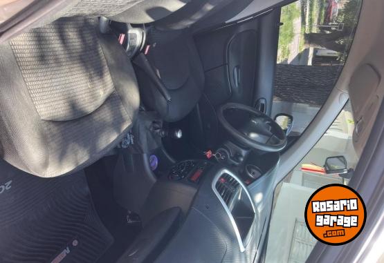 Autos - Peugeot 2014 2014 Nafta 111950Km - En Venta