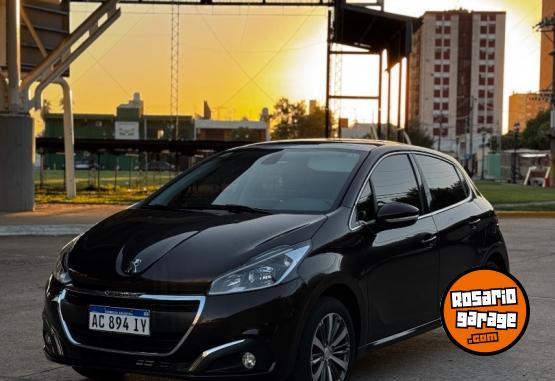 Autos - Peugeot FELINE allure 208 GT 2018 Nafta 58200Km - En Venta