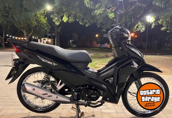 Motos - Honda Wave 110 2024 Nafta 13000Km - En Venta