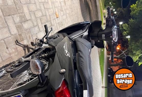 Motos - Honda Wave 110 2024 Nafta 13000Km - En Venta